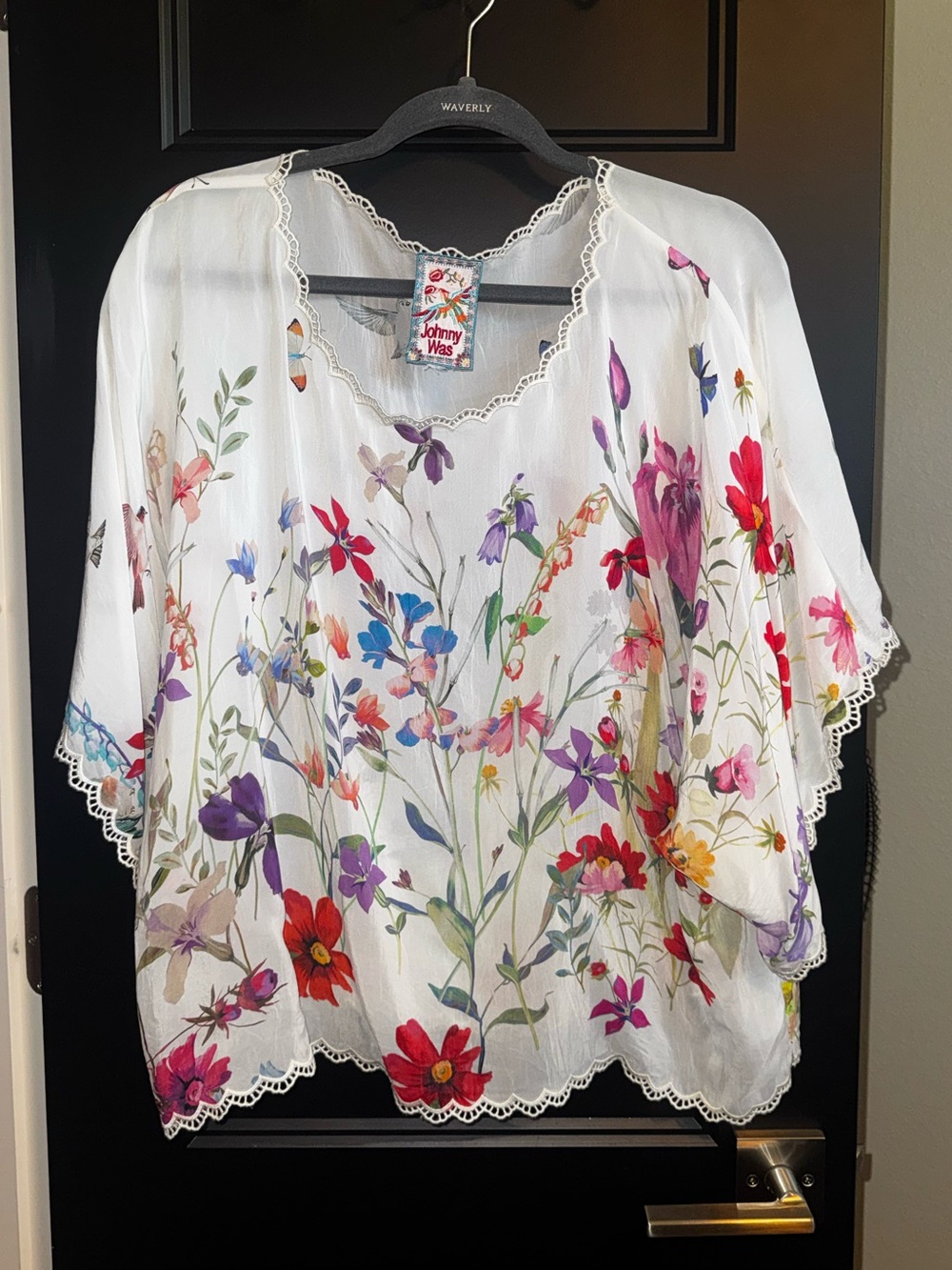 Johnny Was floral kimono / blouse style top💗